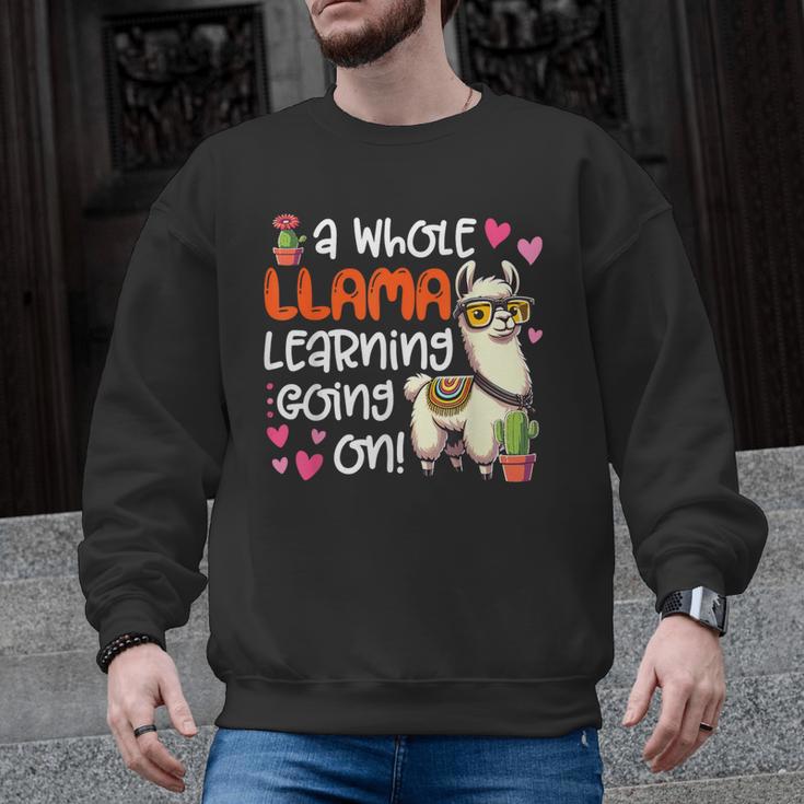 Llama Learning Teachers Students Alpaca Lover Back To School Men Graphic Sweatshirt