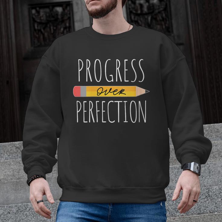 Motivational Progress Over Perfection Back To School Teacher Men Graphic Sweatshirt