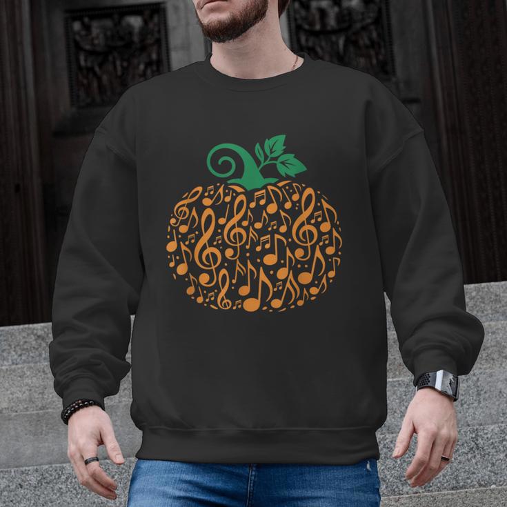 Music Notes Pumpkin Music Teacher Halloween Men Graphic Sweatshirt