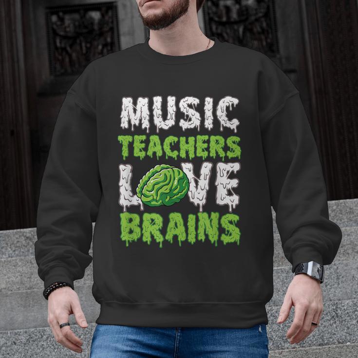 Music Teachers Love Brains Cute Teaching Halloween Men Graphic Sweatshirt