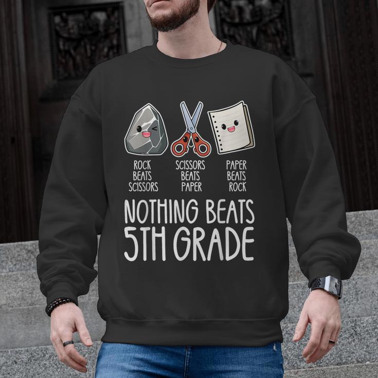Nothing Beats 5th Grade Back To School Kids Teachers Men Graphic Sweatshirt