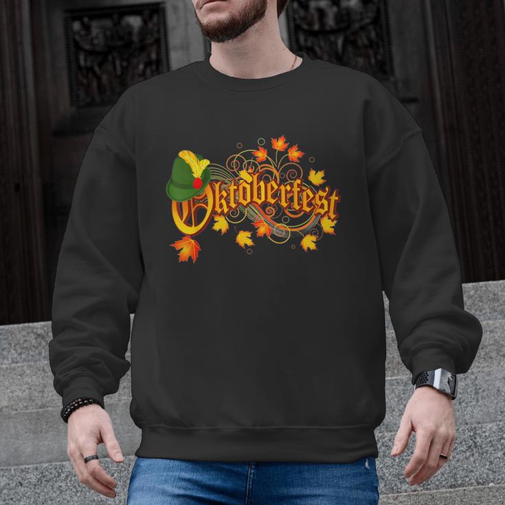 Oktoberfest German Beer Festival October Men Graphic Sweatshirt
