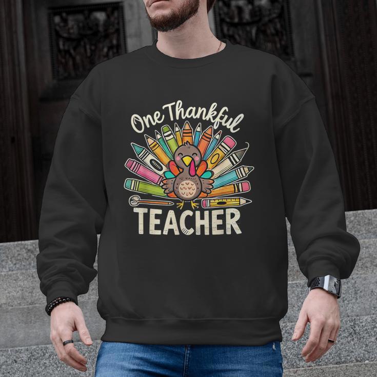 One Thankful Teacher Cute Thanksgiving Turkey School Men Graphic Sweatshirt