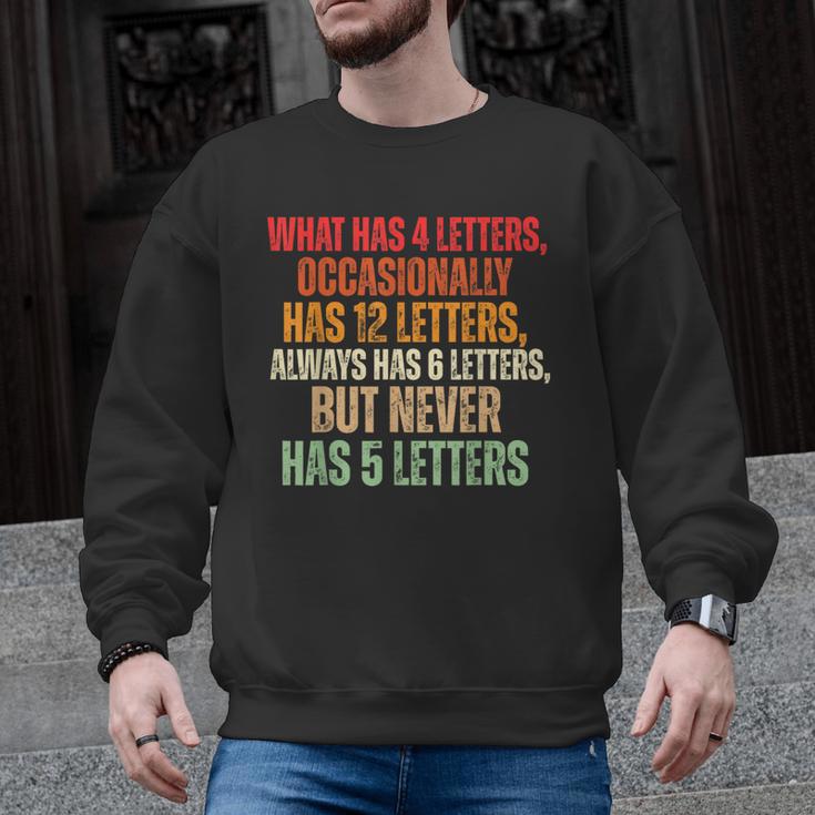 Riddle Wordplay Joke For Grammar Nerds And Teachers Men Graphic Sweatshirt