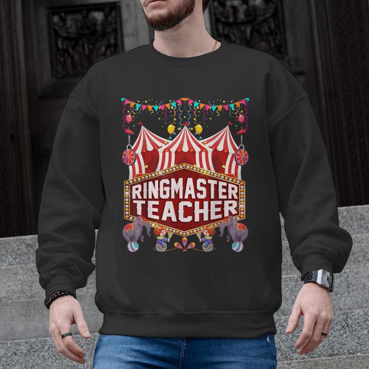 Ringmaster Teacher Costume – Carnival Birthday Style Men Graphic Sweatshirt