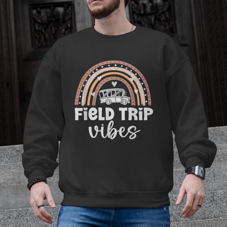 School Bus Trip Vibes Students Teachers Students Field Trip Men Graphic Sweatshirt