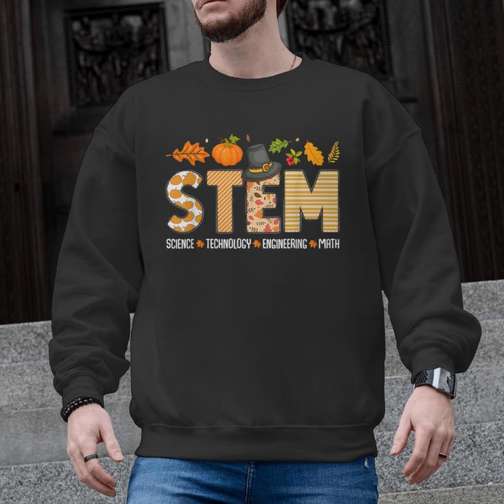 STEM Teacher Thanksgiving Grateful Educator Science Class Men Graphic Sweatshirt