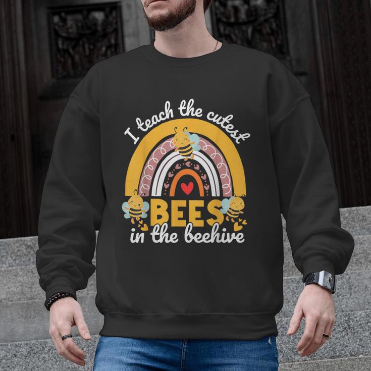 I Teach The Cutest Bees In The Beehive Teachers Day Men Graphic Sweatshirt