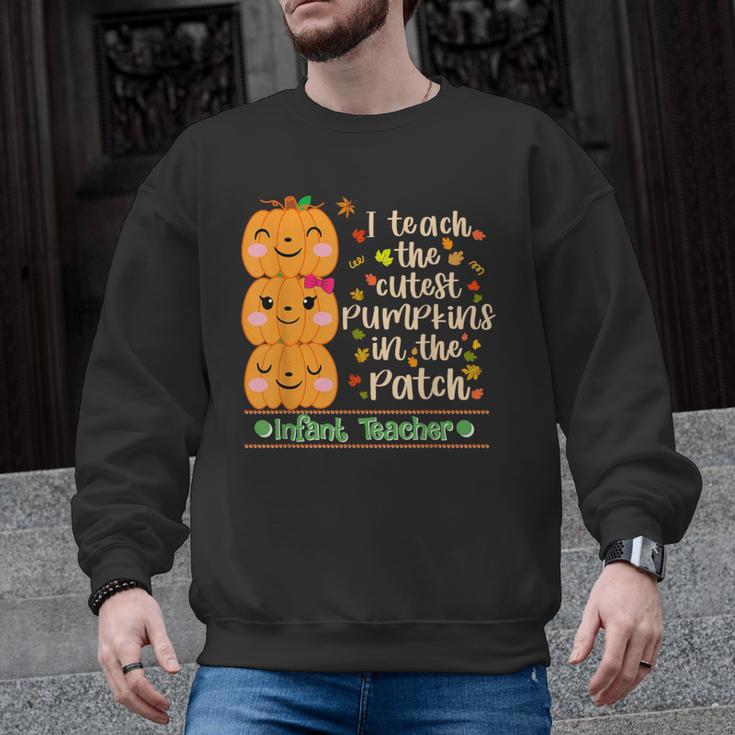 I Teach The Cutest Pumpkins In The Patch Infant Teacher Men Graphic Sweatshirt