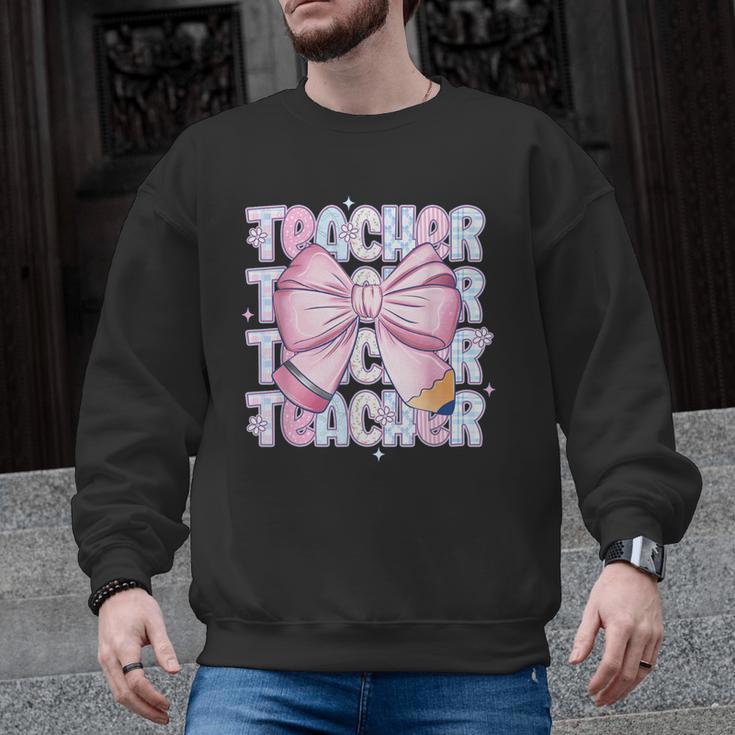 Teacher Bow Pencil Flowers Teacher Back To School Men Graphic Sweatshirt