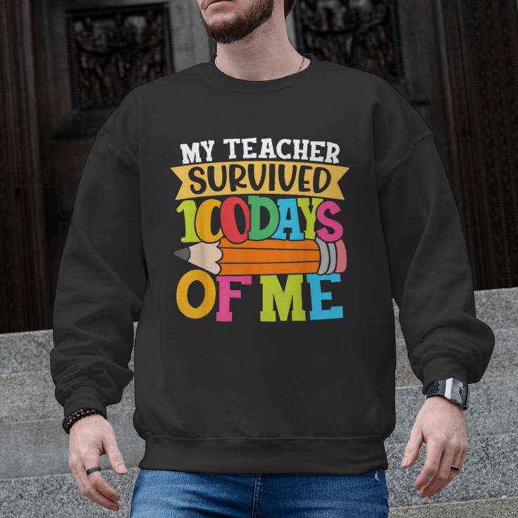 My Teacher Survived 100 Days Of Me 100th Day Of School Kids Men Graphic Sweatshirt