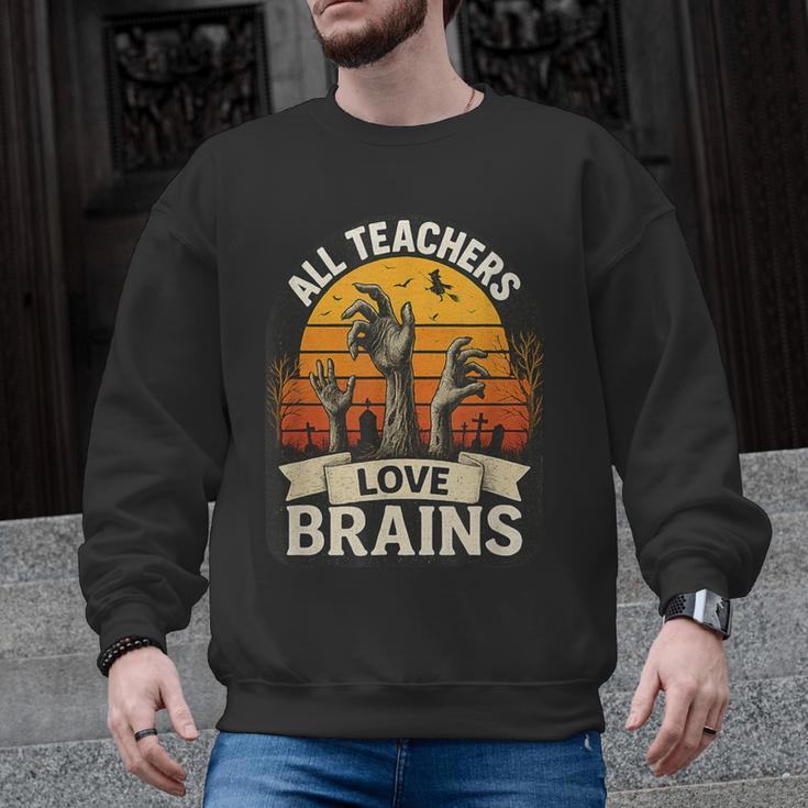 Teacher All Teachers Love Brains Halloween Men Graphic Sweatshirt
