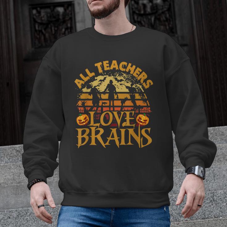 All Teachers Love Brains School Halloween Costume Men Graphic Sweatshirt