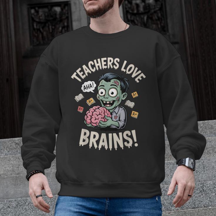 Teachers Love Brains Shirt Men Women Teacher Halloween Men Graphic Sweatshirt