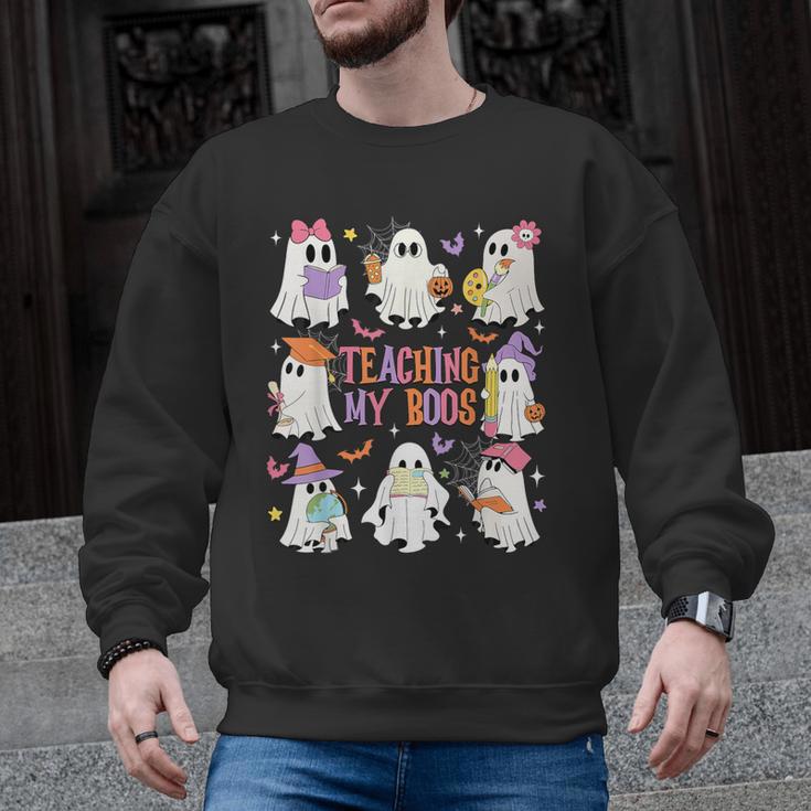 Teaching My Boos Teacher Cute Ghost Groovy Teacher Halloween Men Graphic Sweatshirt