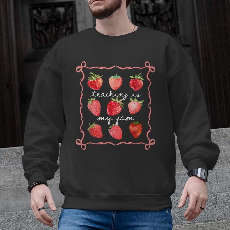 Teaching Is My Jam Strawberry Kinder Team Teacher Men Graphic Sweatshirt