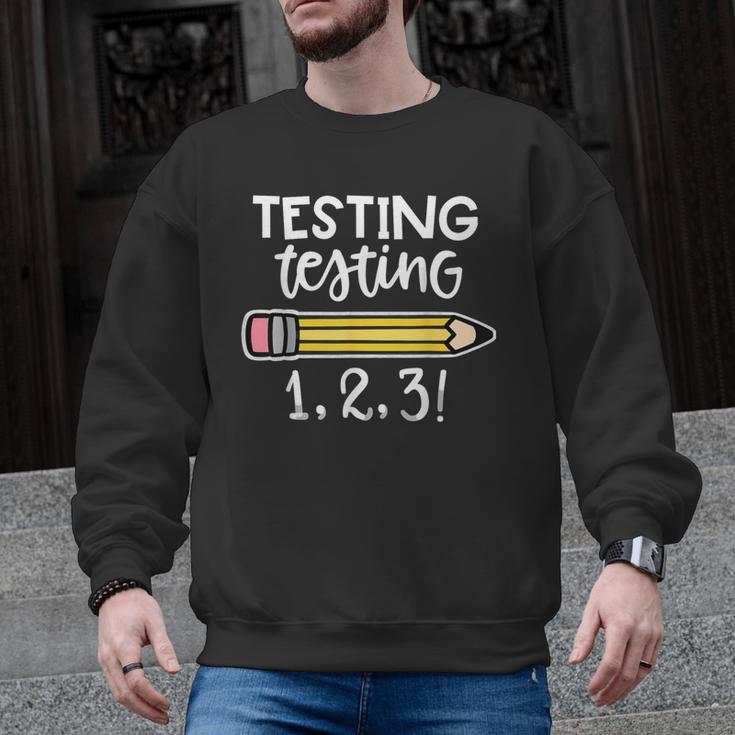 Testing Testing 123 Cute Test Day School Teacher Exam For Men Women Girls Kids Men Graphic Sweatshirt