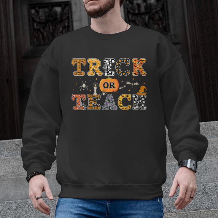 Trick Or Teach Funny School Teacher Halloween Costume Men Graphic Sweatshirt