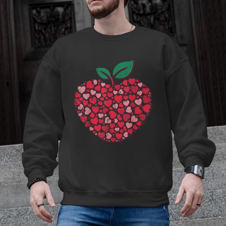 Valentines Day Teacher Hearts Apple Love Teach Women Men Men Graphic Sweatshirt