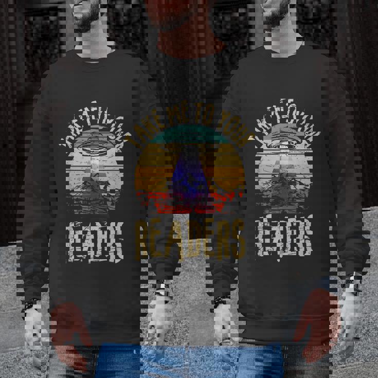 Vintage Take Me To Your Readers English Teacher Alien Space Men Women Men Graphic Sweatshirt