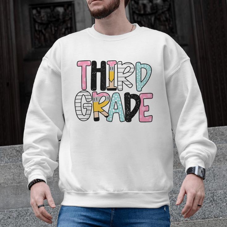 Back To School Third Grade Teacher First Day Of 3rd Grade Men Graphic Sweatshirt