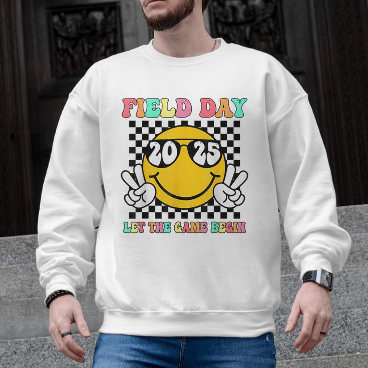 Field Day 2025 Let The Games Begin Yellow Team Teachers Kids Men Graphic Sweatshirt