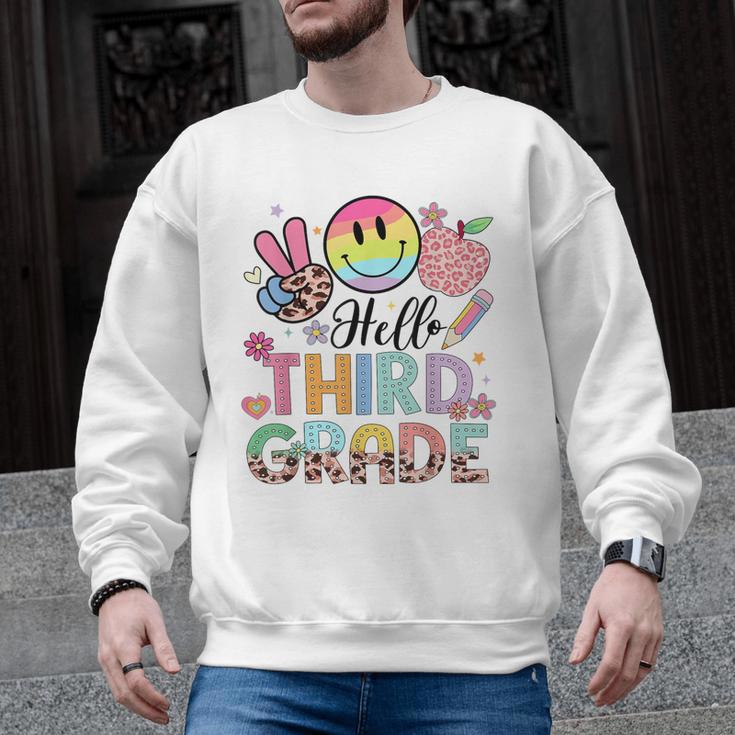 Hello 3rd Grade Boy Girl Teacher Back To School 3rd Grade Men Graphic Sweatshirt