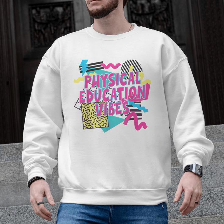Retro Physical Education Vibes Gym Teacher Phys Ed Teacher Men Graphic Sweatshirt