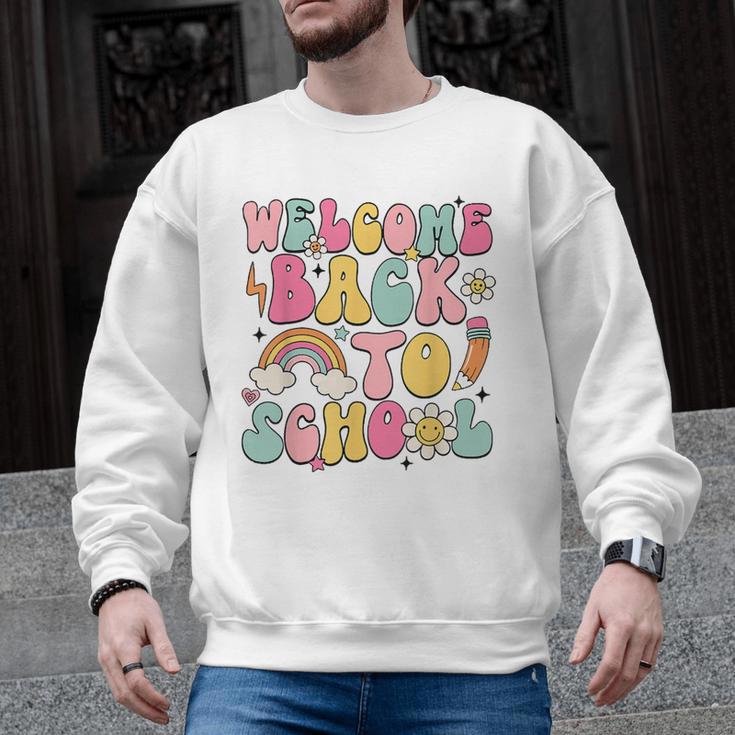 Retro Welcome Back To School Teacher Appreciation Boys Girls Men Graphic Sweatshirt