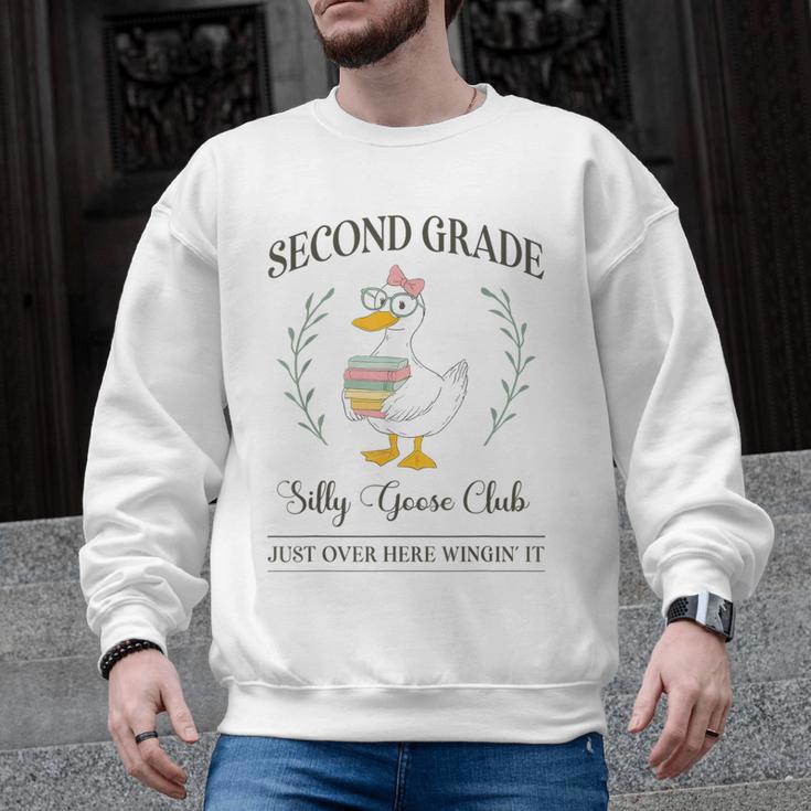Second Grade Silly Goose Club For Teacher Or Student Men Graphic Sweatshirt