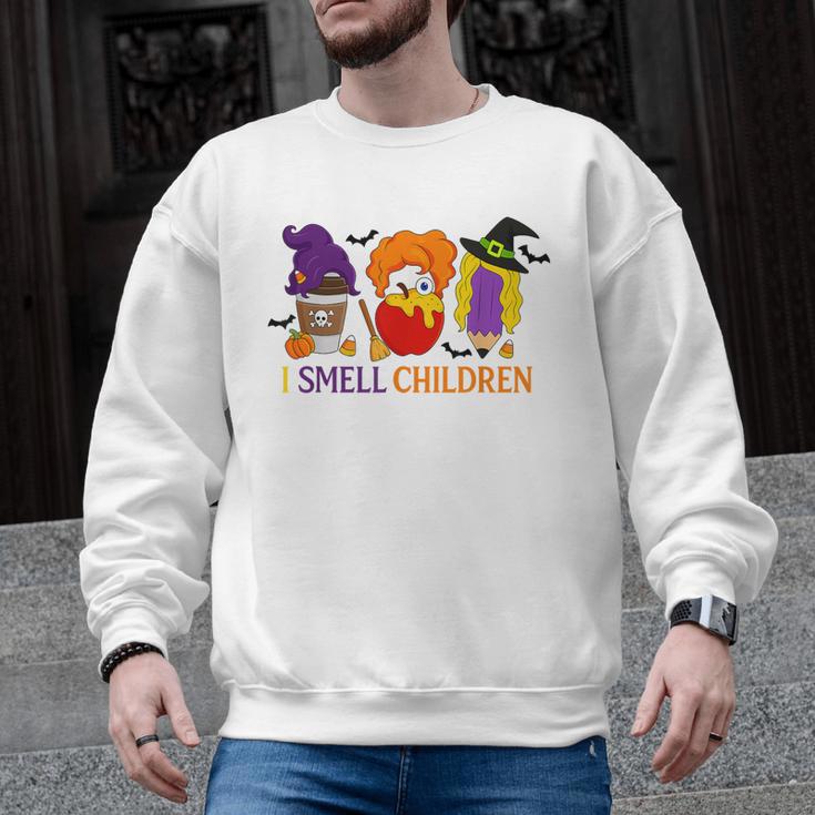 I Smell Children Witch Teacher Halloween Trick Or Teach Men Graphic Sweatshirt