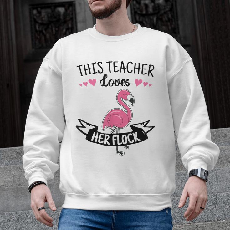 This Teacher Loves Her Flock Cute Flamingo Teacher Men Graphic Sweatshirt