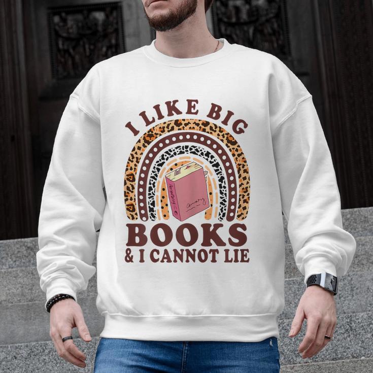 Teacher-TShirt I Like Big Books & I Cannot Lie Reading For Women Men Graphic Sweatshirt