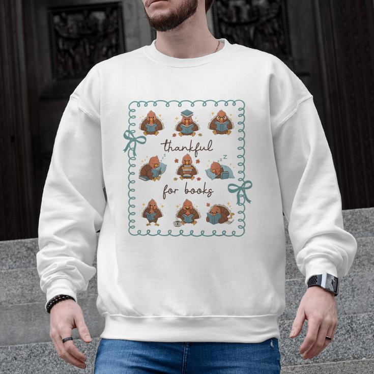 Thankful For Books Turkey Reading Book Lovers Fall Teacher Men Graphic Sweatshirt