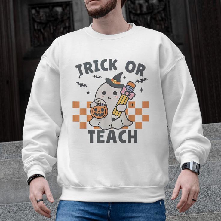 Trick Or Teach Teacher Men Graphic Sweatshirt