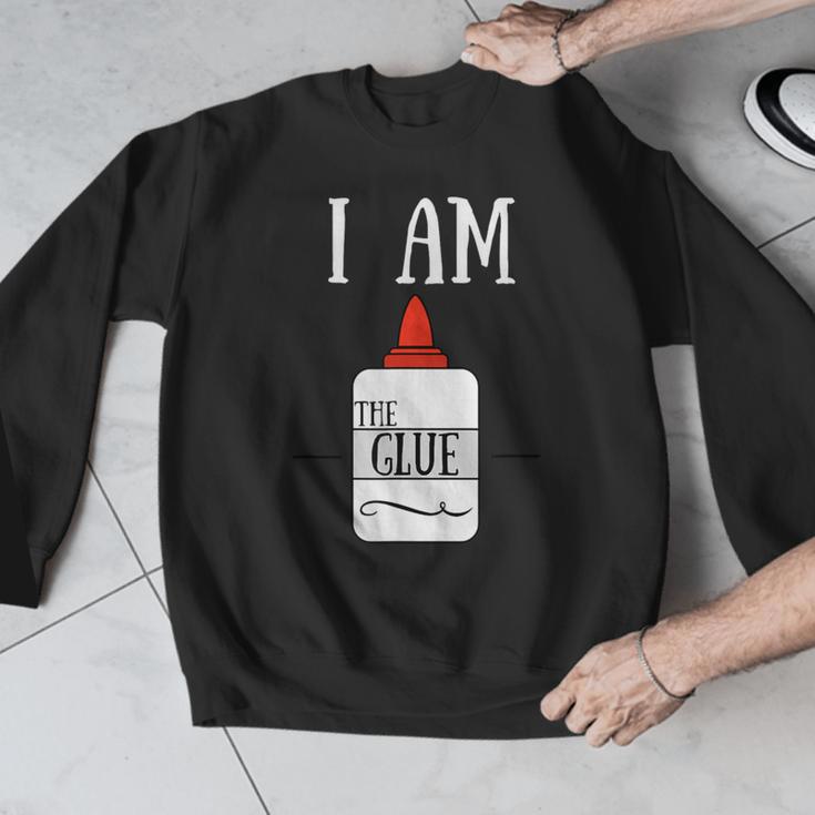 Art Teacher T-Shirt I Am The Glue Men Graphic Sweatshirt, funny design