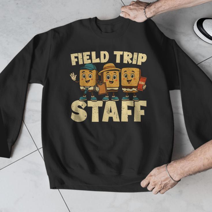 Field Trip Teacher Field Men Graphic Sweatshirt, funny design Field Trip Teacher Field Men Graphic Sweatshirt, funny design