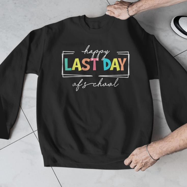 Happy Last Day Of School Shirt Men Women Teacher Student Men Graphic Sweatshirt, funny design