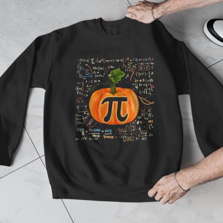 Pumpkin Pi Math Teacher Halloween Pumpkin Pi Men Graphic Sweatshirt, funny design Pumpkin Pi Math Teacher Halloween Pumpkin Pi Men Graphic Sweatshirt, funny design