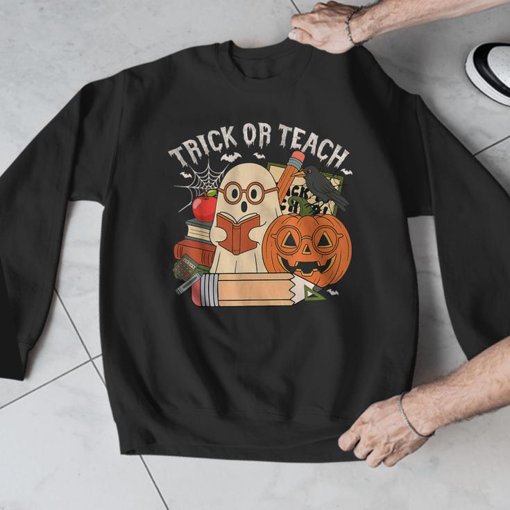 Trick Or Teach Retro Halloween Teacher Women Men Costume Men Graphic Sweatshirt, funny design
