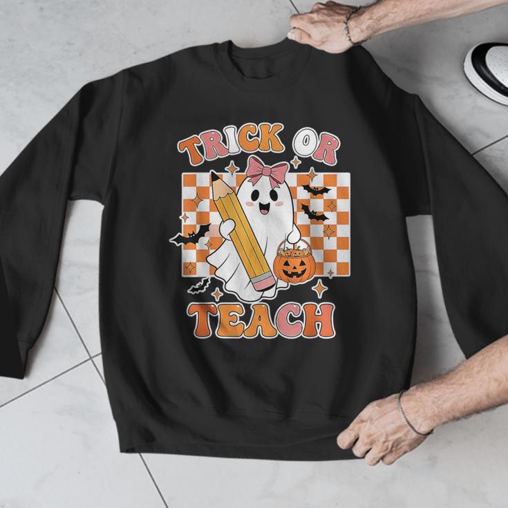 Vintage Teacher Shirt Women Trick Or Teach Halloween Men Graphic Sweatshirt, funny design Vintage Teacher Shirt Women Trick Or Teach Halloween Men Graphic Sweatshirt, funny design