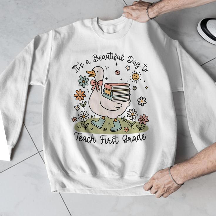 Cute Goose It's A Beautiful Day To Teach 1st Grade Teacher Men Graphic Sweatshirt, funny design