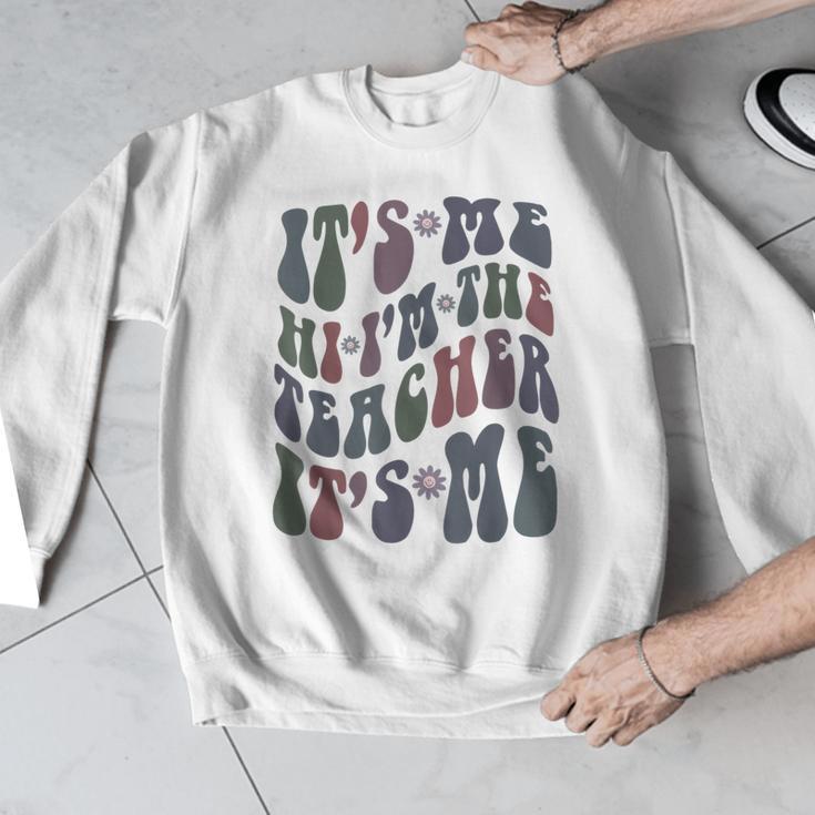 Retro IT'S ME Hi I'm The TEACHER Groovy Testing Squad Pink Men Graphic Sweatshirt, Groovy Teacher Gifts, funny design Retro IT'S ME Hi I'm The TEACHER Groovy Testing Squad Pink Men Graphic Sweatshirt, Groovy Teacher Gifts, funny design