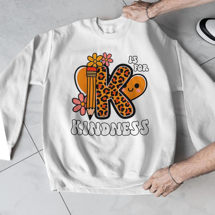 Unity Day Shirt Kindness Orange Teacher Kids Be Kind Men Graphic Sweatshirt, funny design