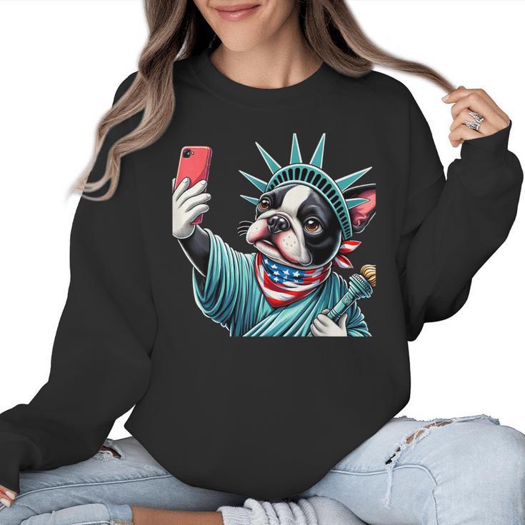 Boston Terrier Selfie Statue Of Liberty 4th Of July American Women Crewneck Sweatshirt