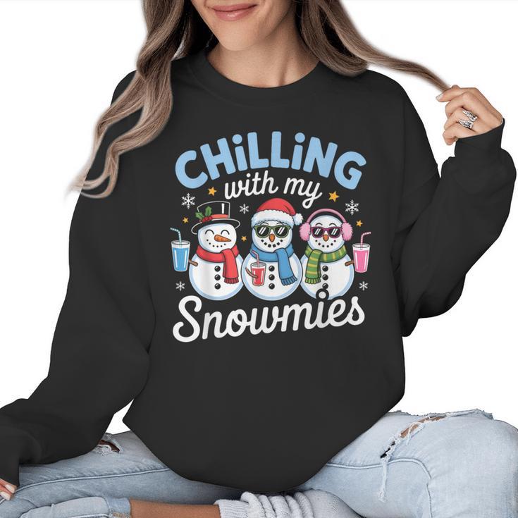 Chillin With My Snowmie Women Christmas Snowman Teacher Snow Women Crewneck Sweatshirt