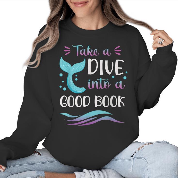 Cute Mermaid Librarian Teacher Dive Into A Good Book Reading Women Crewneck Sweatshirt