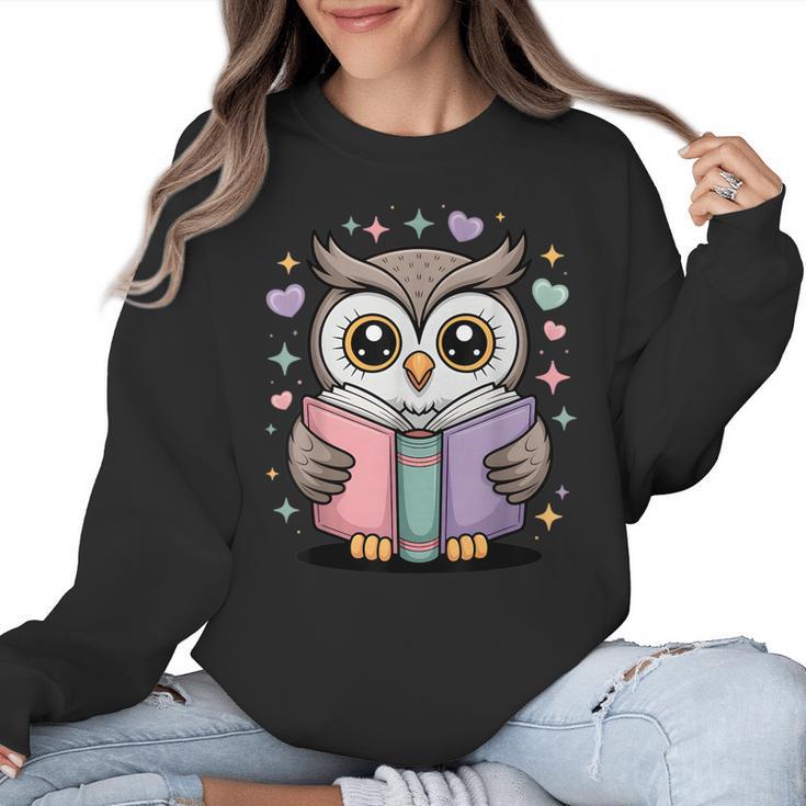 Cute Reading Owl Book Lover Teacher Librarian Bookworm Women Crewneck Sweatshirt