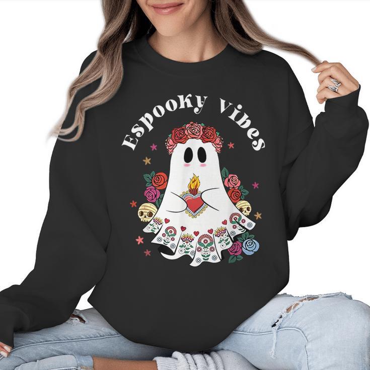 Espooky Vibes Maestra Halloween Spanish Mexican Teacher Women Crewneck Sweatshirt