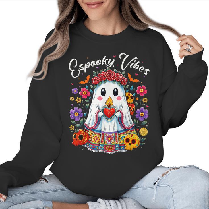 Espooky Vibes Maestra Halloween Spanish Mexican Teacher Women Crewneck Sweatshirt